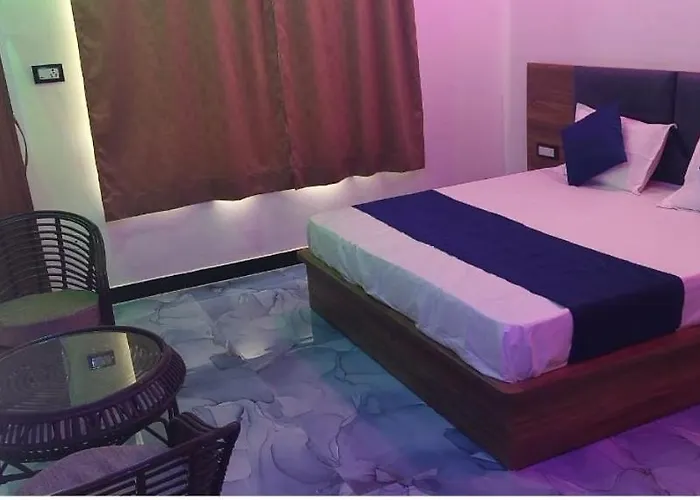 Hotel Paradise Inn